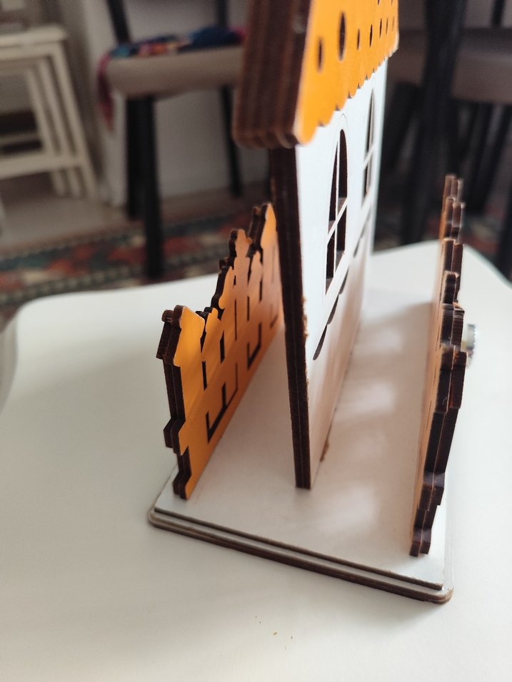 Beyaz Ahşap Ev Dekoru - Görsel 4