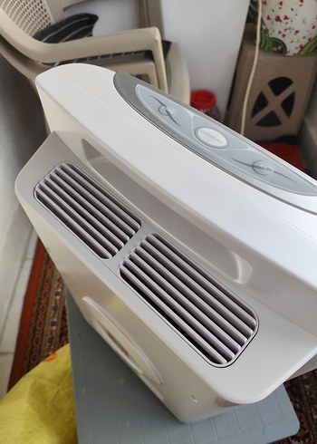 Beyaz ve Gri Hava Temizleyici ve Nemlendirici - Görsel 8