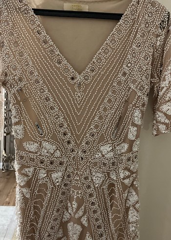 Bohem tarzı boncuk işlemeli pullu şık abiye - Görsel 7