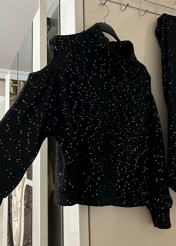 Siyah Boğazlı Salaş Triko Kazak - Görsel 3