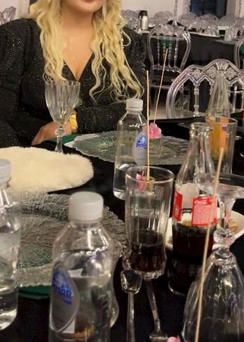 Uzun Kollu V Yakalı Drapeli Siyah Elbise - Görsel 6