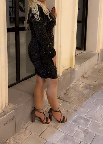 Uzun Kollu V Yakalı Drapeli Siyah Elbise - Görsel 5