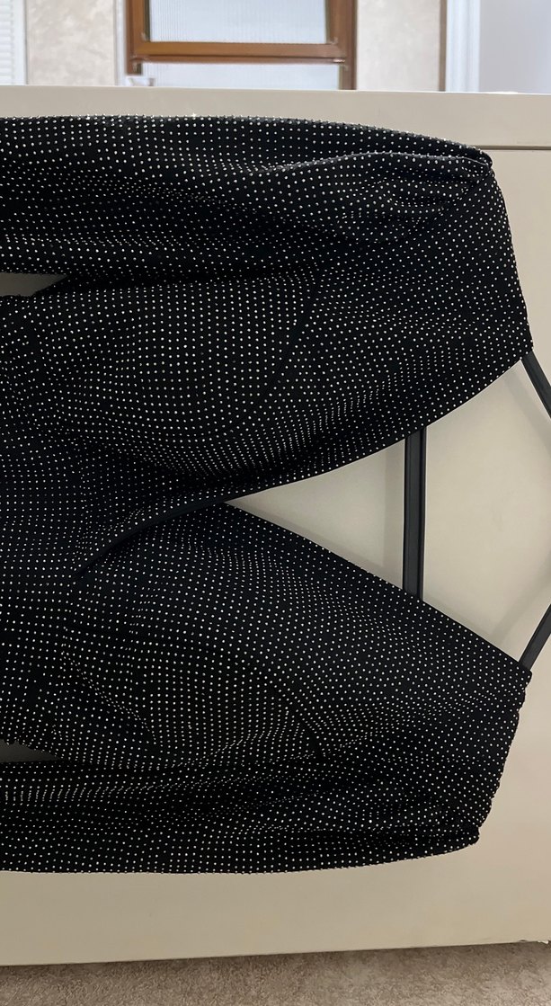 Uzun Kollu V Yakalı Drapeli Siyah Elbise - Görsel 2