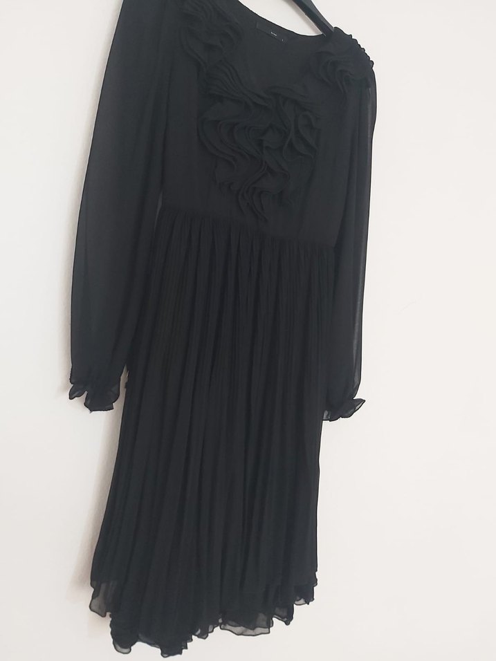 Siyah Uzun Kollu Fırfırlı Gotik Elbise - Görsel 3