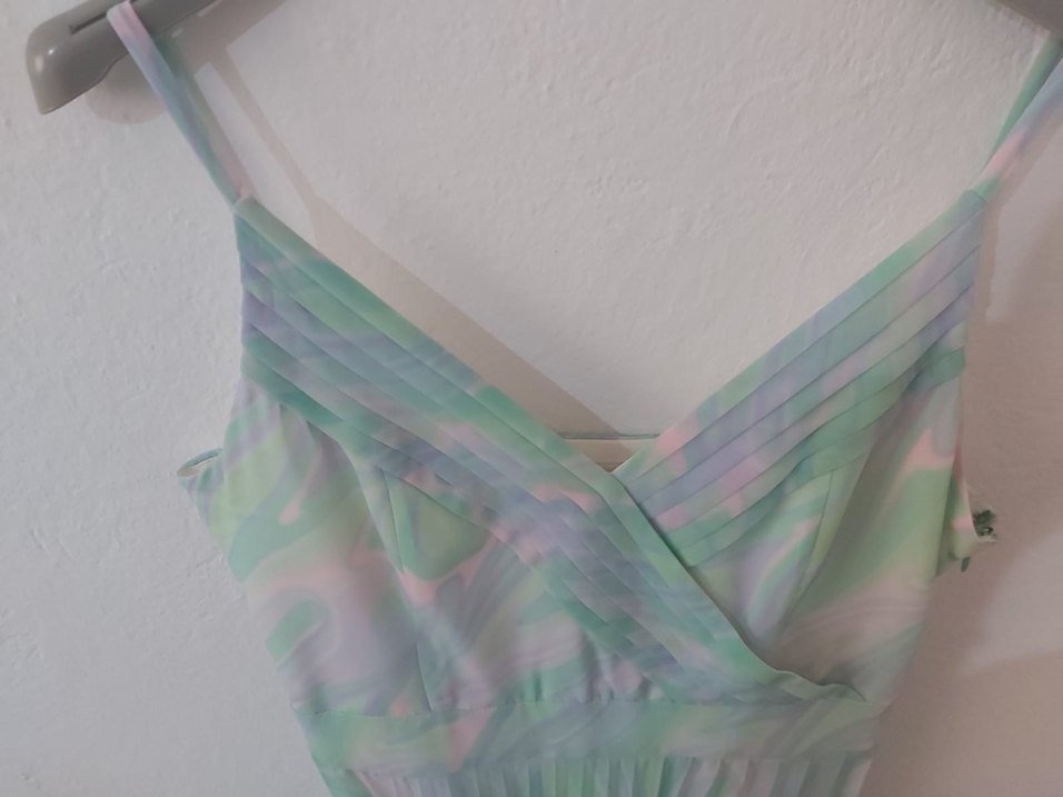 Pastel Renkli Pilili Uzun Askılı Elbise - Görsel 5