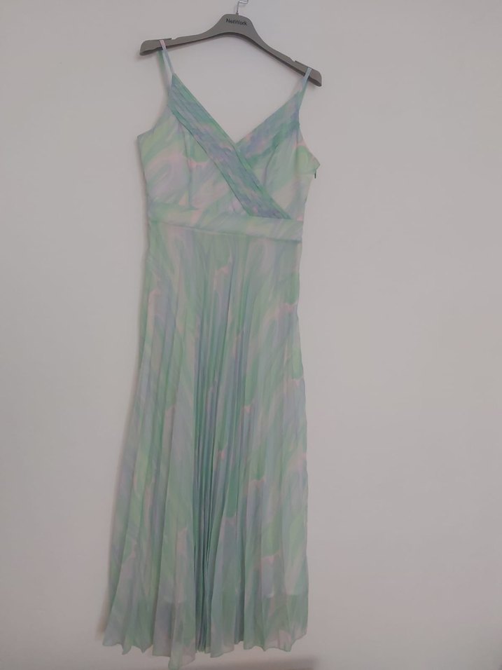 Pastel Renkli Pilili Uzun Askılı Elbise - Görsel 2