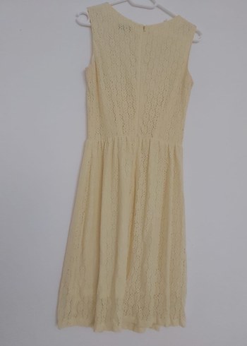 Bej Dantel Detaylı Midi Kolsuz Örme Elbise - Görsel 4