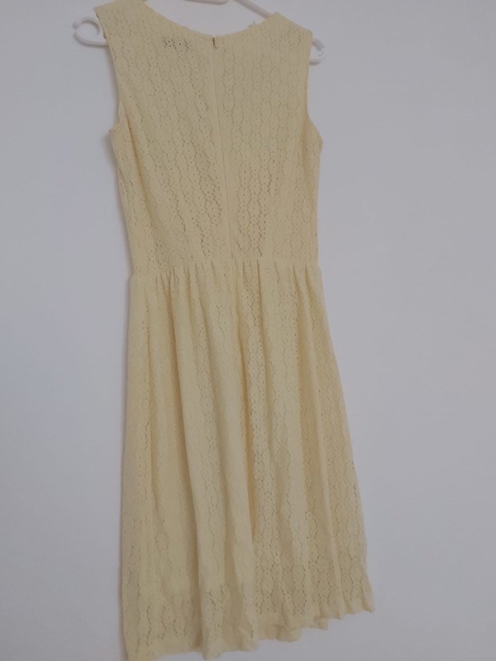 Bej Dantel Detaylı Midi Kolsuz Örme Elbise - Görsel 5