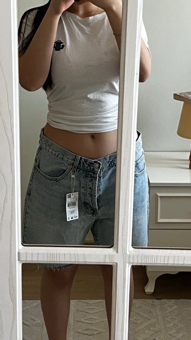 Gri Düğmeli Mini Denim Şort - Görsel 3