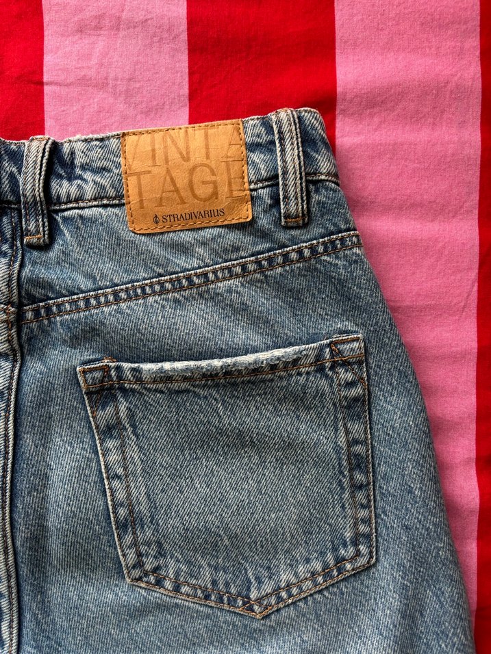 Düğmeli yüksek bel jean - Görsel 3