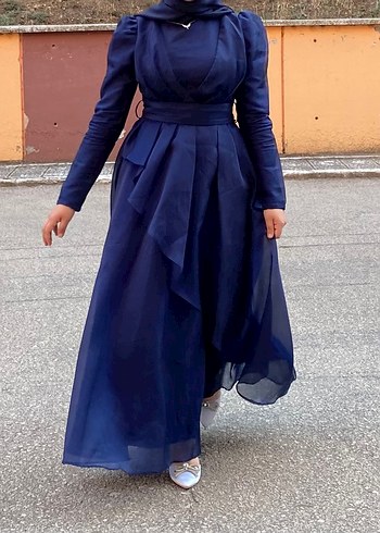 Uzun Lacivert Drapeli Kadın Abiye Elbise - Görsel 3
