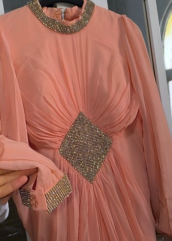 Pudra Pembe Drapeli Uzun Abiye Elbise - Görsel 6