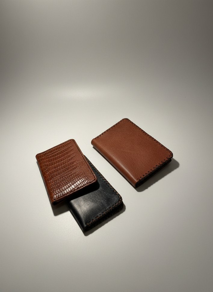 Deri kahvetengi cüzdan sağdaki - Görsel 2