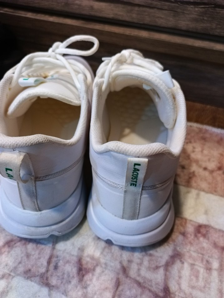 Lacoste 42 numara orjinal spor ayakkabı - Görsel 3