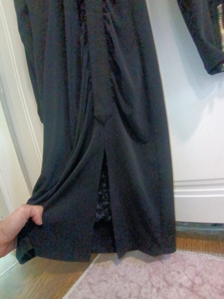 Siyah Uzun Kollu Gotik Kadın Elbise - Görsel 5