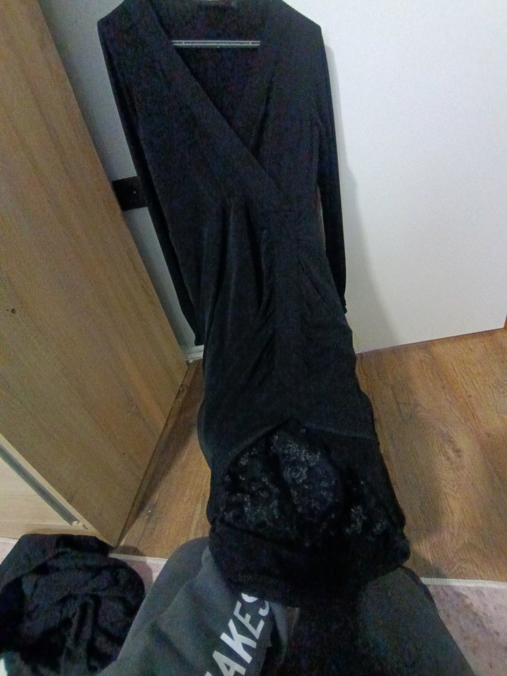 Siyah Uzun Kollu Gotik Kadın Elbise - Görsel 3