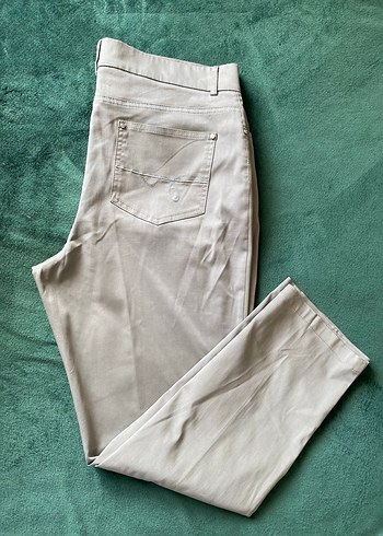 Haki Düğmeli Kadın Midi Kumaş Pantolon - Görsel 3