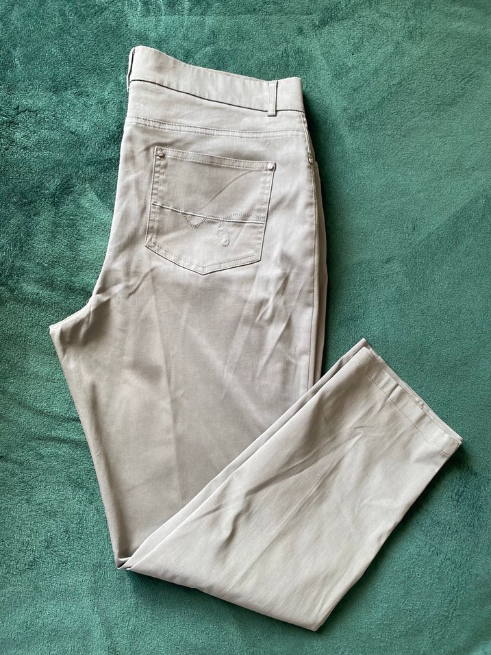 Haki Düğmeli Kadın Midi Kumaş Pantolon - Görsel 3