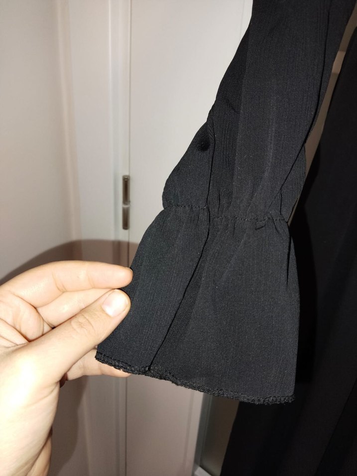 Uzun Siyah Gotik Kadın Elbise - Görsel 3