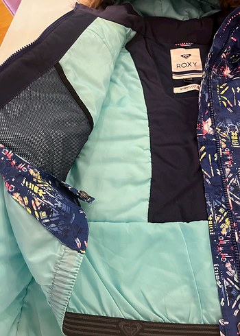 Kız Çocuk Çok Renkli Desenli Kürklü Mont - Görsel 6