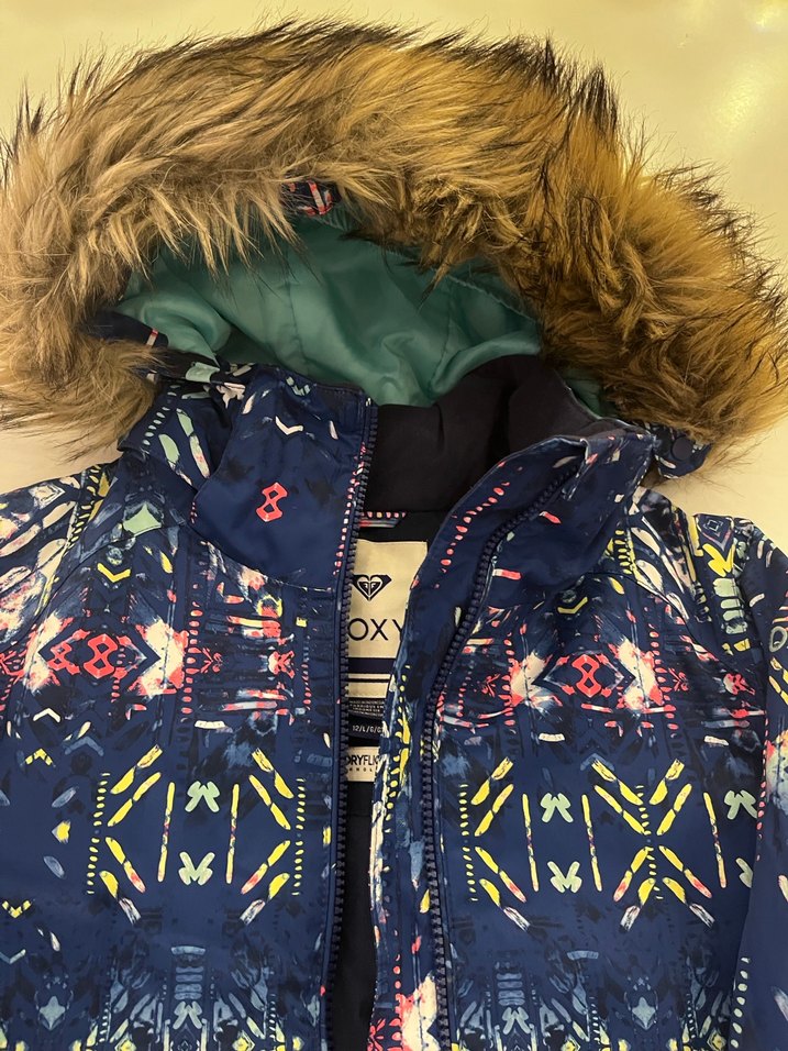 Kız Çocuk Çok Renkli Desenli Kürklü Mont - Görsel 2