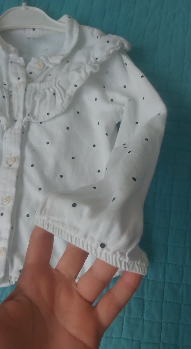 Kız Çocuk Beyaz Pamuklu Uzun Kollu Gömlek - Görsel 3