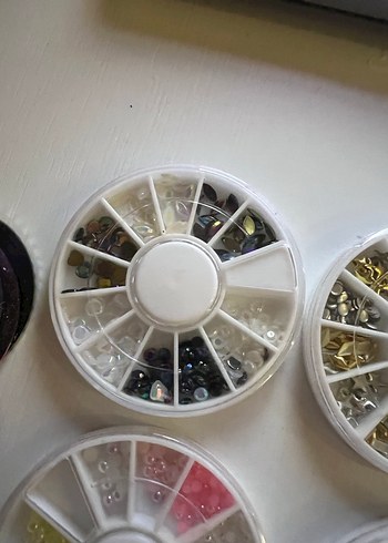 Çok Renkli Tırnak Süslemeleri Seti - Görsel 3