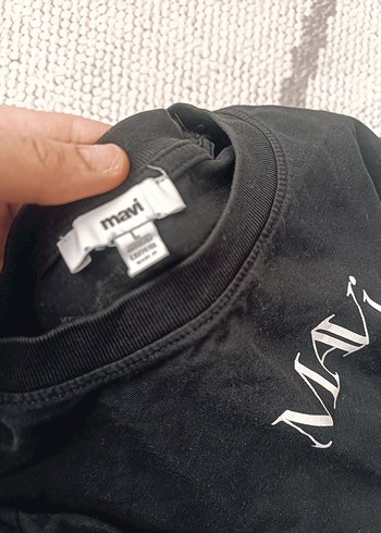 Drapeli Siyah Deri Hamile Tişörtü - Görsel 2