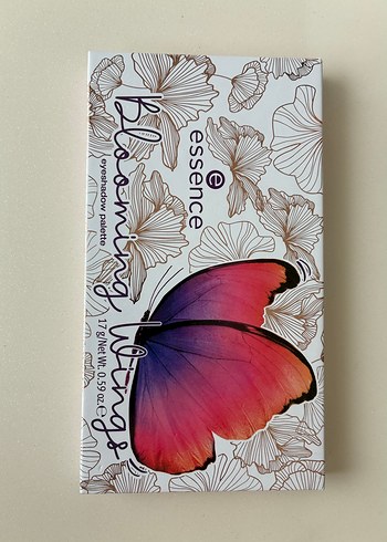 ESSENCE Çok Renkli Göz Farı Paleti - Görsel 4