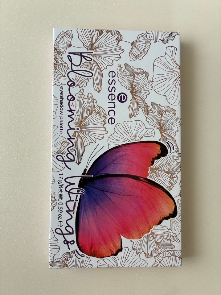 ESSENCE Çok Renkli Göz Farı Paleti - Görsel 4