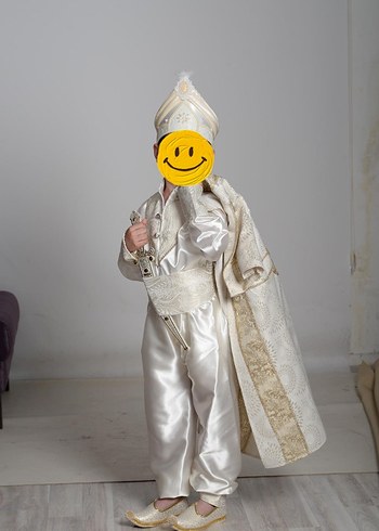 Dantel Detaylı Beyaz Geleneksel Çocuk Kıyafeti - Görsel 2