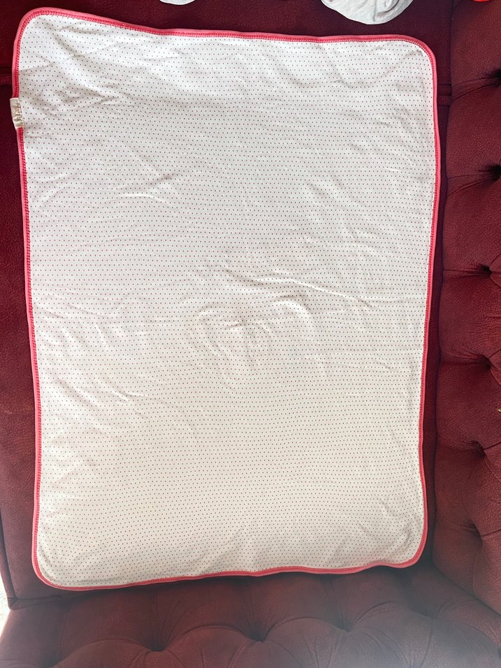 Beyaz Baskılı Bebek Battaniyesi - Görsel 2