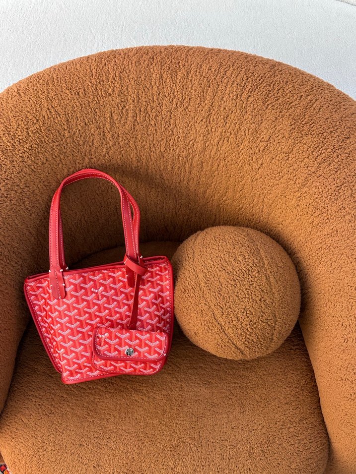 Kırmızı Baskılı Kadın Çanta - Kürk Detaylı - Görsel 2