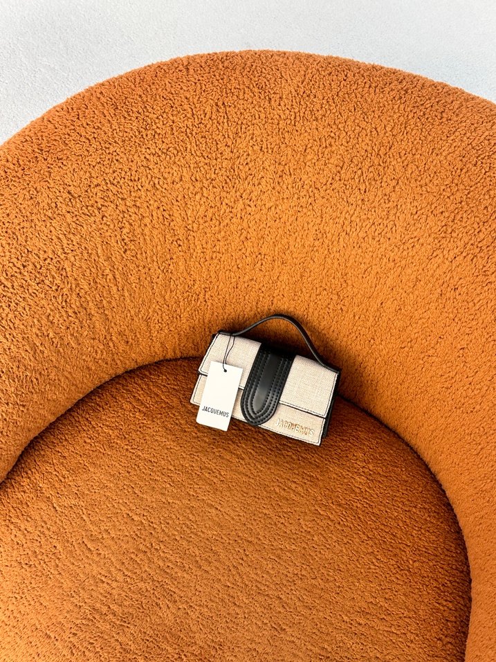 Jacquemus Gri Deri Kadın Çanta - Görsel 3