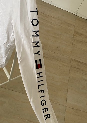 Tommy Hilfiger tişört... Slim fit M beden - Görsel 4
