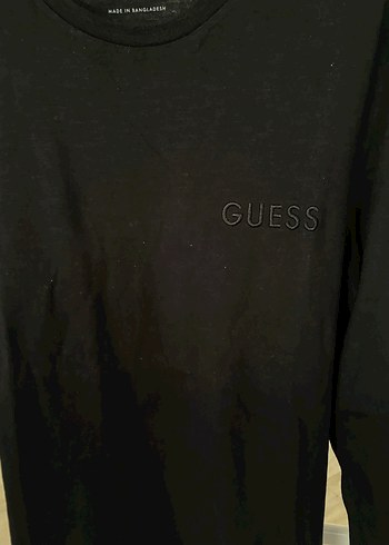 Guess Tişört...Slim fit M beden - Görsel 2