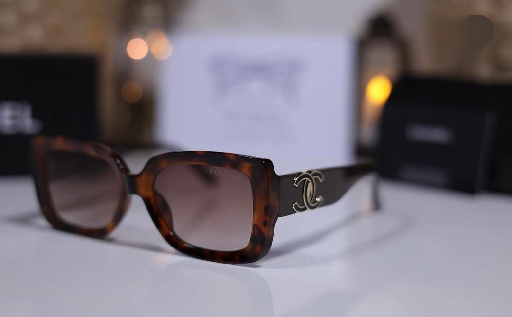 Koyu Kahverengi Kadın Gözlüğü - Görsel 2