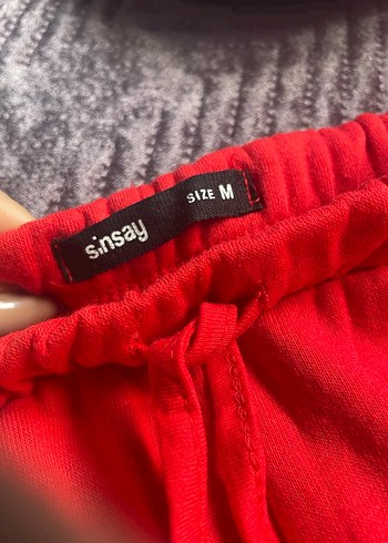 Kırmızı Rahat Kesim Kadın Kumaş Pantolon - Görsel 2