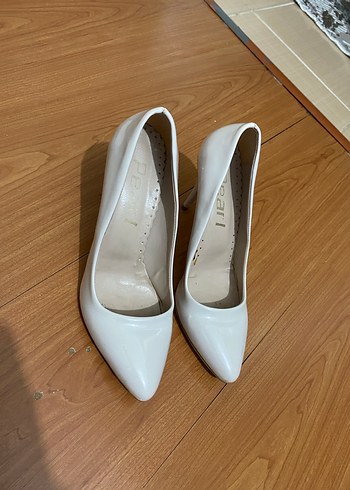 Ekru Stiletto Topuklu Kadın Ayakkabı - Görsel 2