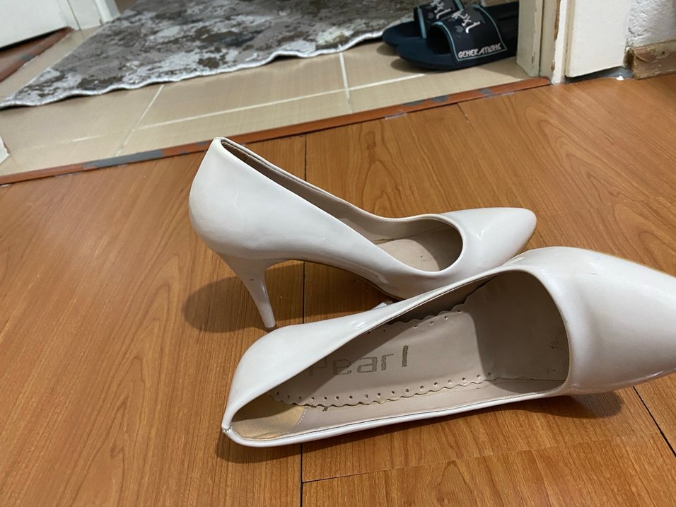 Ekru Stiletto Topuklu Kadın Ayakkabı - Görsel 4