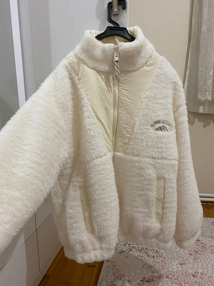 Beyaz Peluş Kadın Kışlık Ceket - Görsel 2