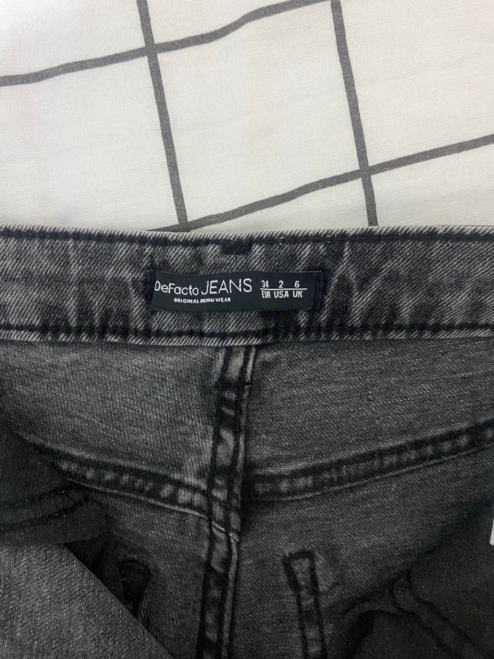 DeFacto Gri Düğmeli Kadın Jean - Görsel 2