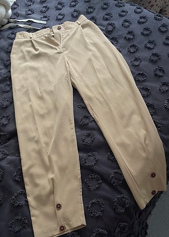 Düğmeli Bej Kadın Kumaş Pantolon - Görsel 2