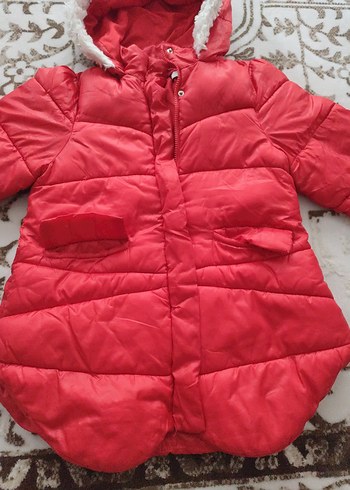 Kız Çocuk Kırmızı Kürklü Kaban - Görsel 2