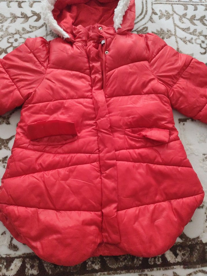 Kız Çocuk Kırmızı Kürklü Kaban - Görsel 2