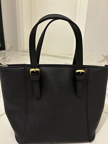 Beden Pierre Cardin Markalı küçük el çantası