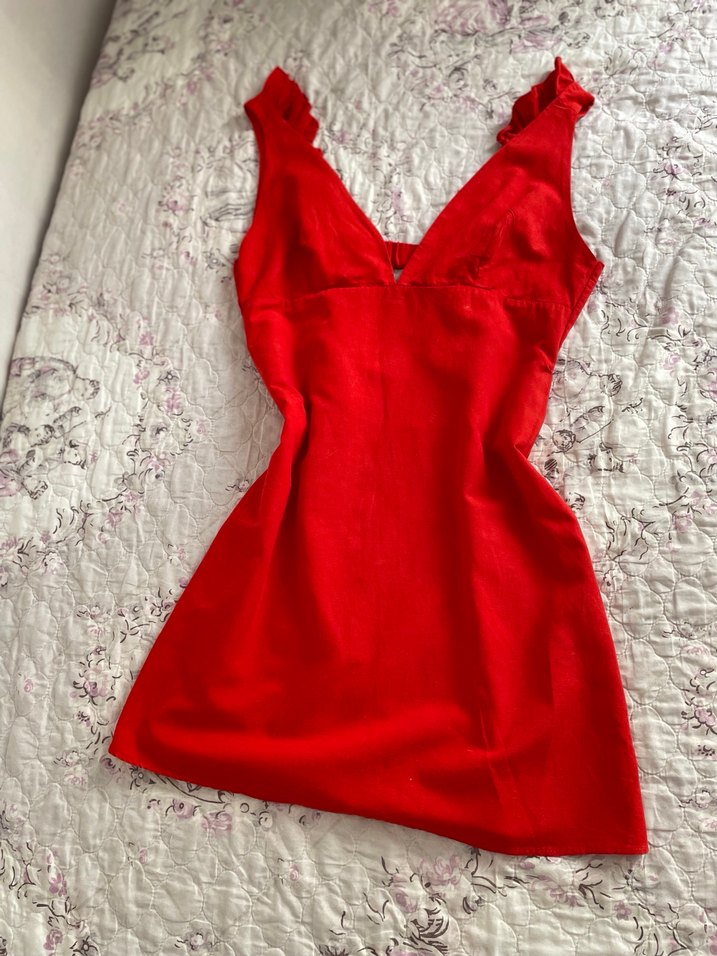 Kırmızı Dantel Detaylı V Yakalı Mini Elbise - Görsel 2