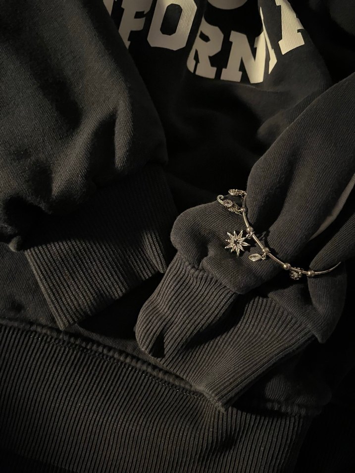 Kısa fermuarlı y2k sweat - Görsel 2