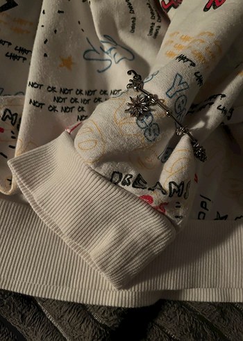 Beyaz yazılı oversize yarasa kol sweat - Görsel 3