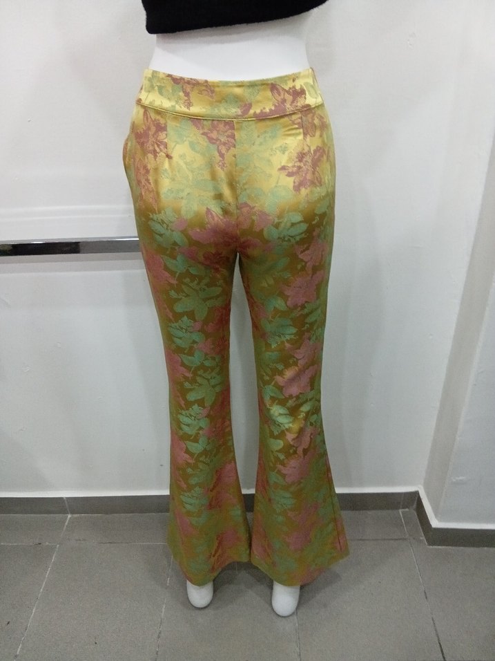 Parlak Çok Renkli Pilili Bohem Kadın Pantolon - Görsel 3